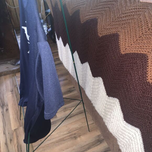 Men’s large blue shirt short sleeve thank you Jesus   Print - Picture 5 of 6